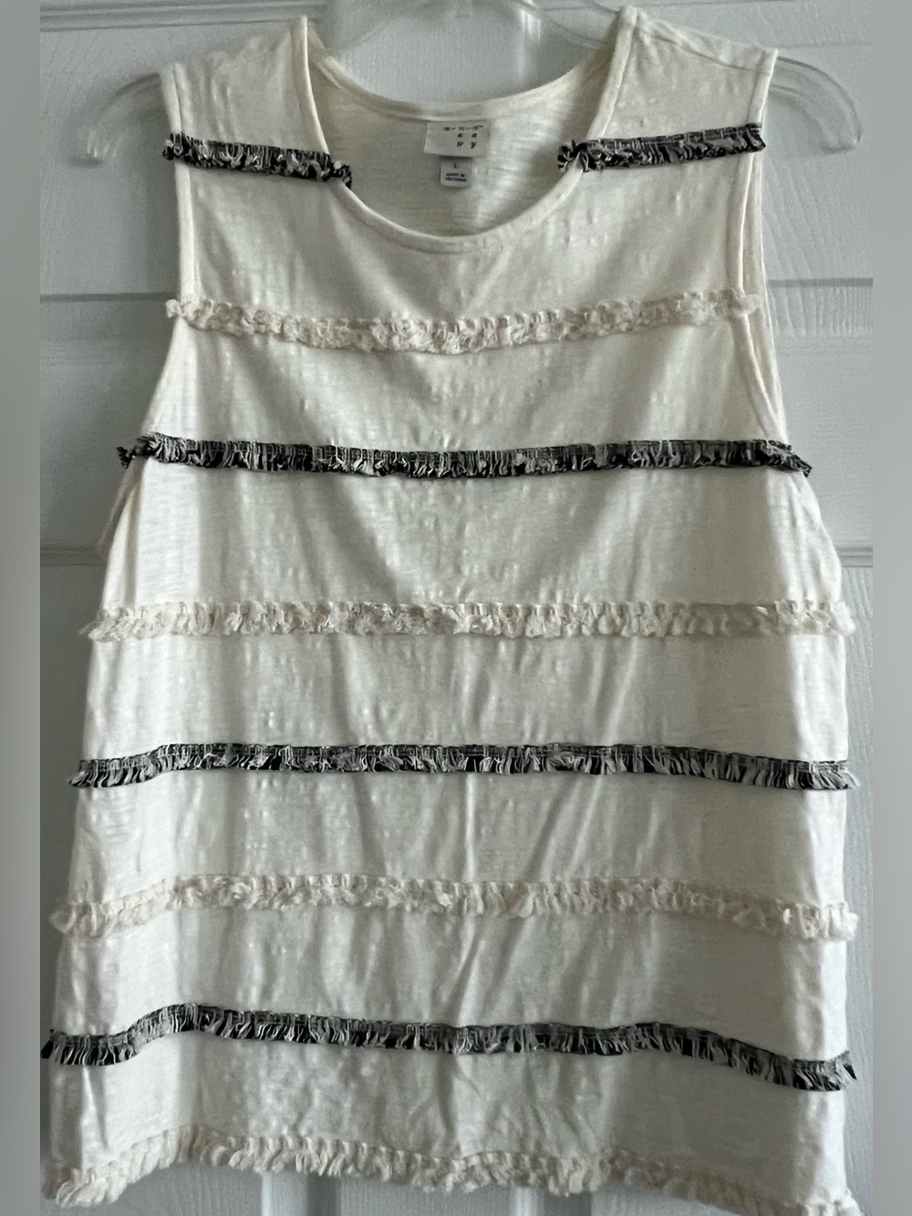Fringed Tank